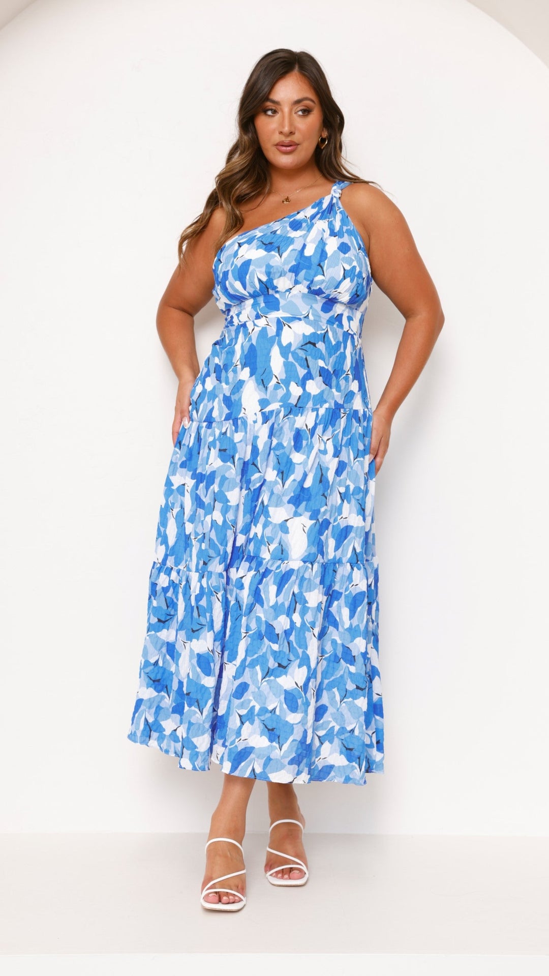 Women blue floral print midi dress, front view, one-shoulder design with knot detail