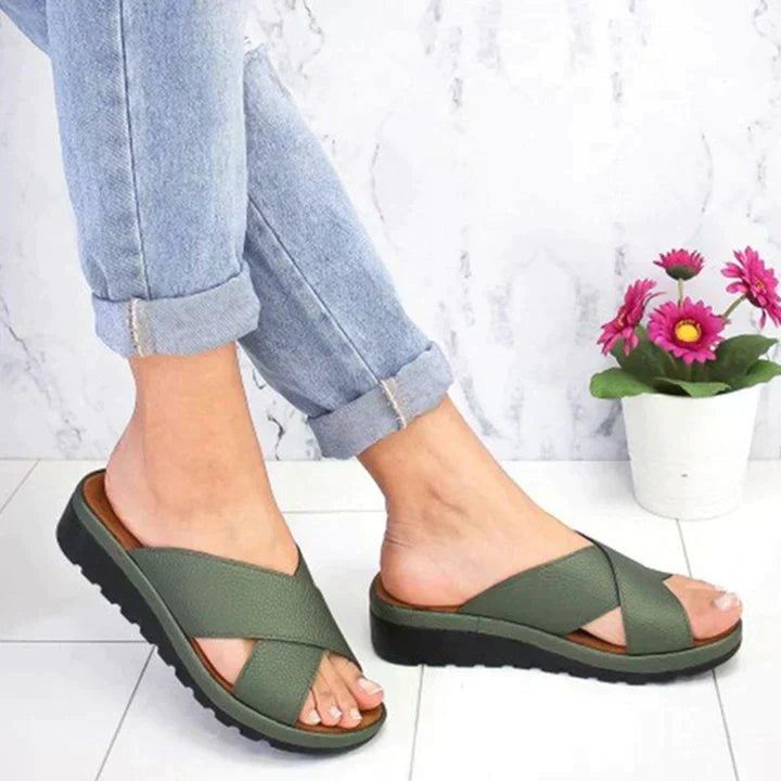 Women's olive green casual platform sandals with crossed straps and dark sole