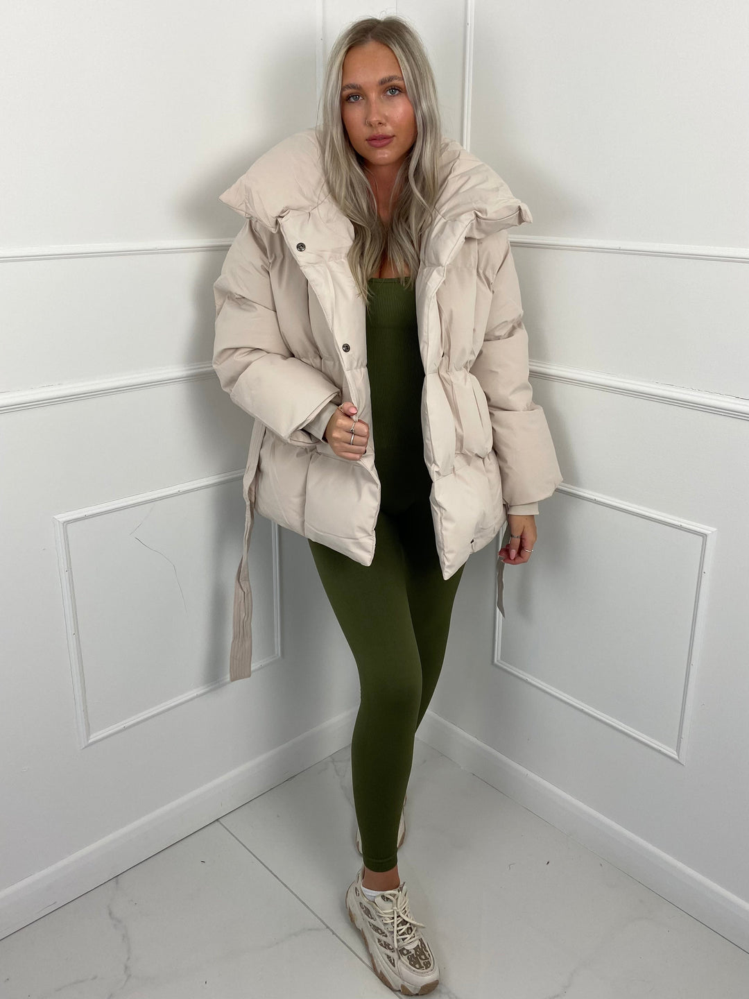 Karly | Short Belted Winter Puffer Jacket with Hood