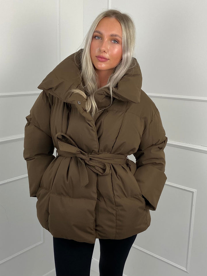 Karly | Short Belted Winter Puffer Jacket with Hood