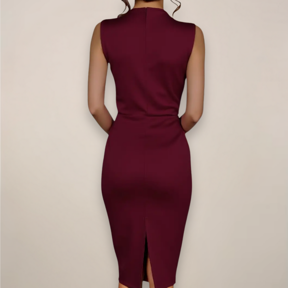 Women maroon sleeveless midi dress back view with small hem slit