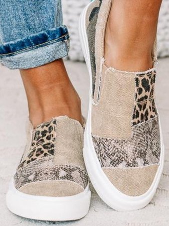 Women slip-on sneakers featuring leopard print and snake texture canvas upper