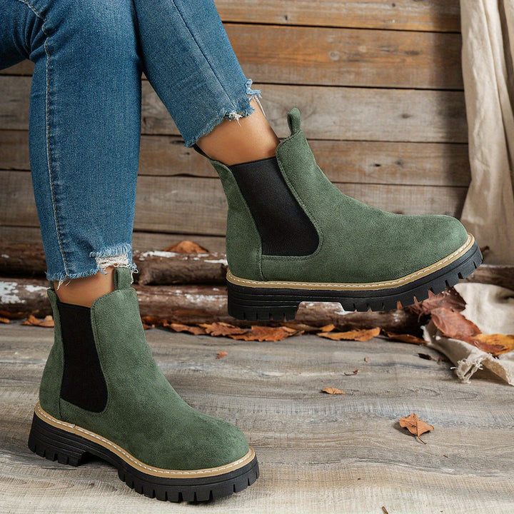 Women's Platform Lug Sole Slip On Chelsea Ankle Boots