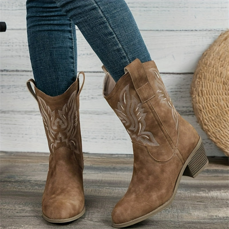 Women's Wide Calf Pull On Embroidered Western Boots