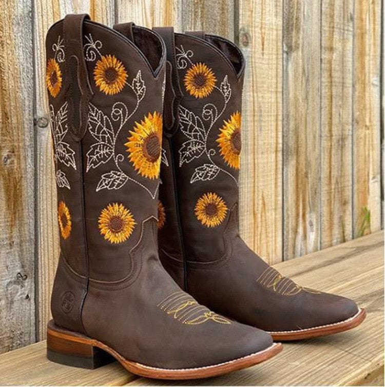 Women's Wide Calf Square Toe Knee High Western Boots