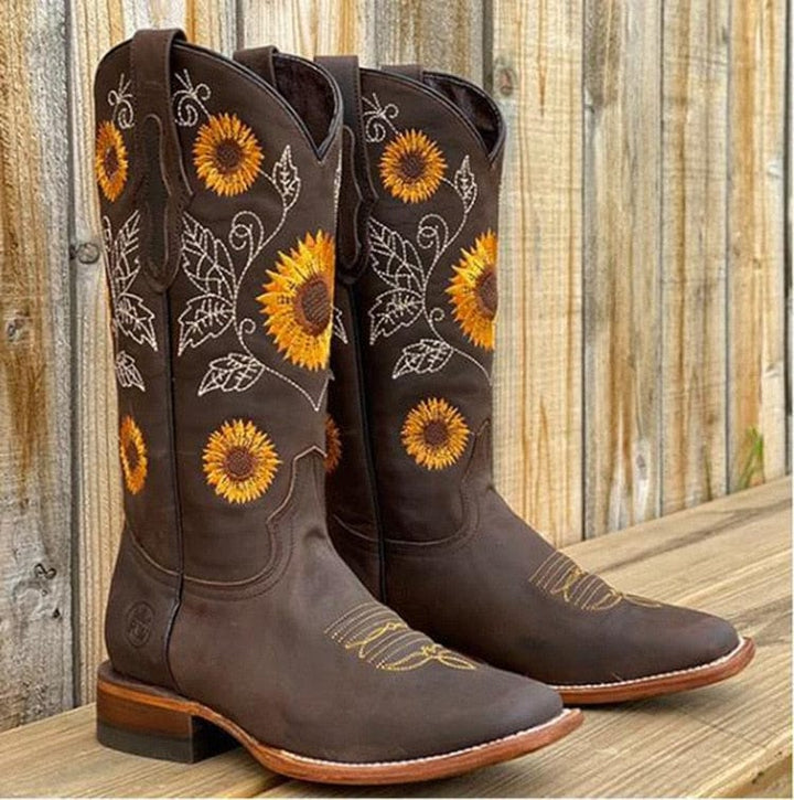 Women's Wide Calf Square Toe Knee High Western Boots