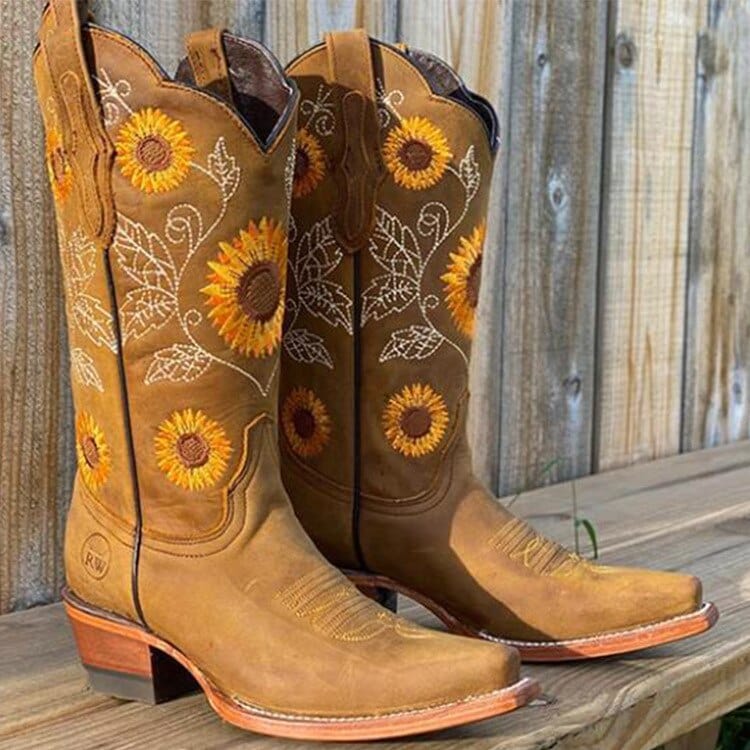 Women's Wide Calf Square Toe Knee High Western Boots