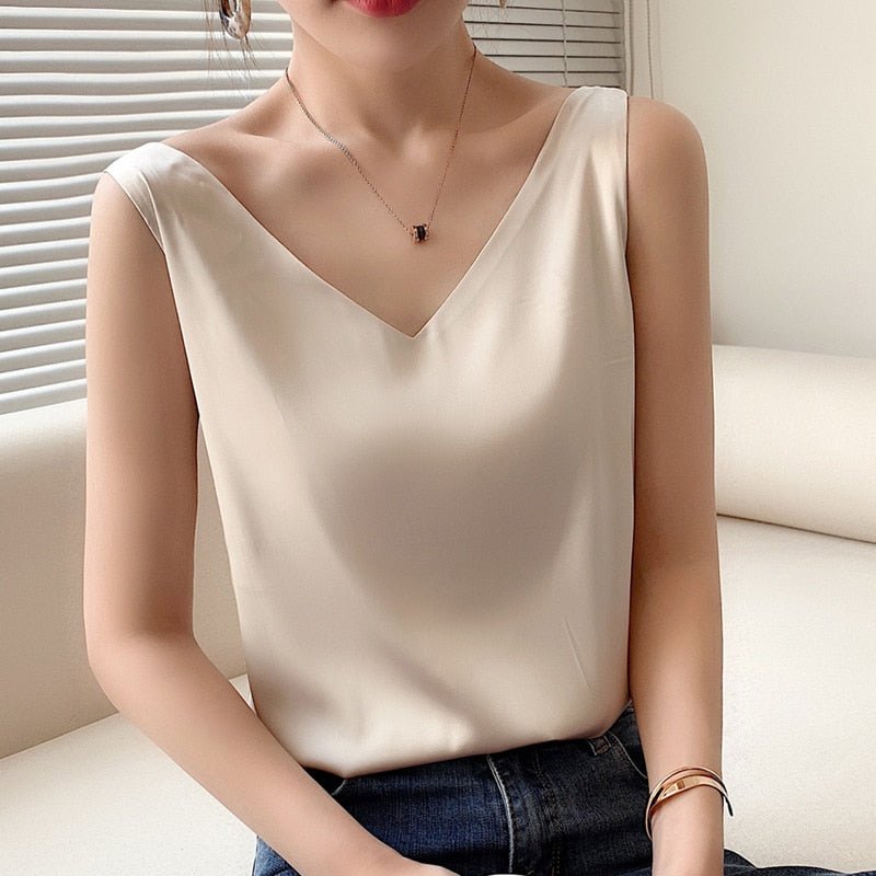 Women Spring Elegant Sleeveless Metallic Knit Top