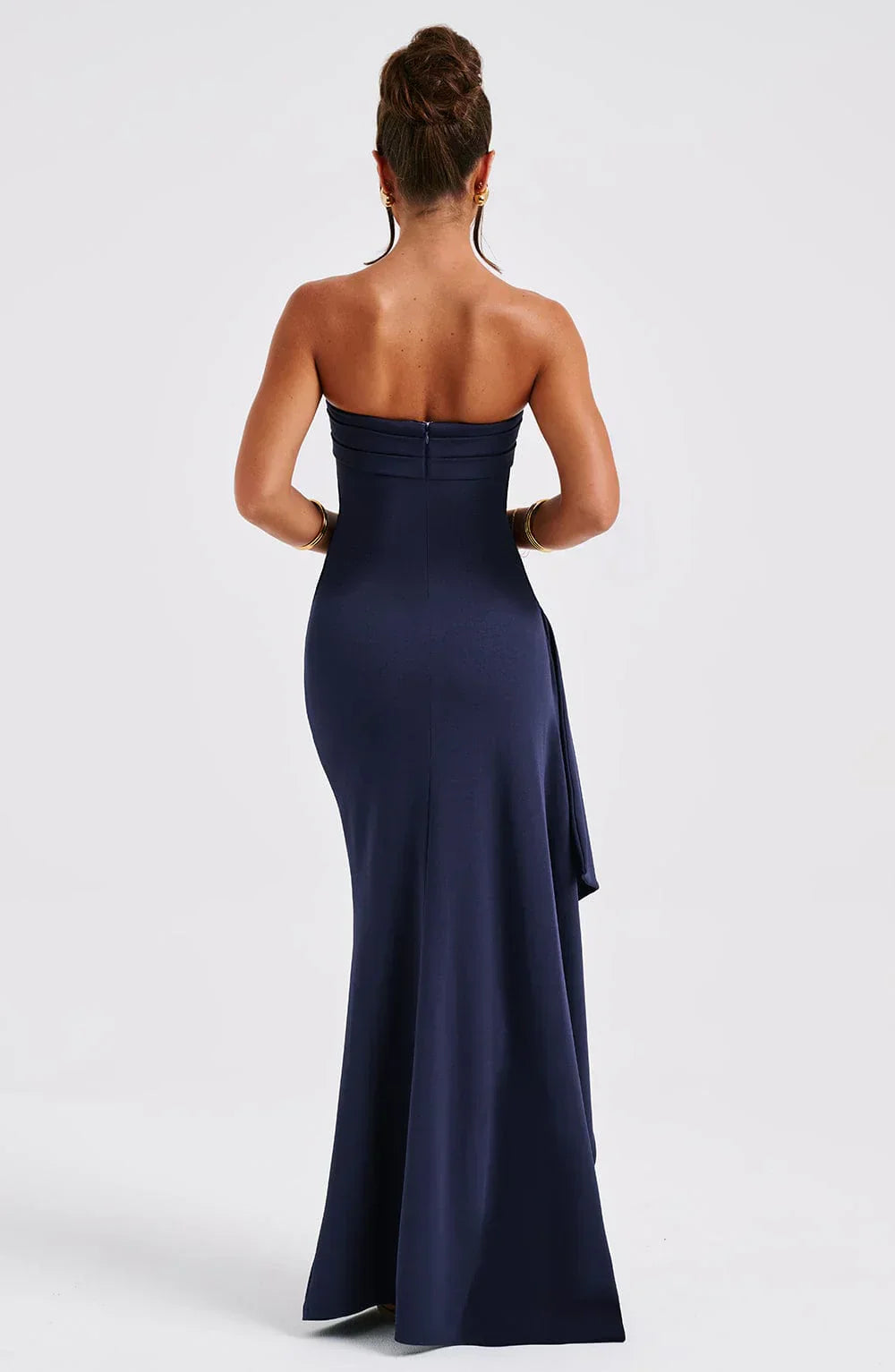 Women navy strapless maxi dress with zipper closure and fitted back view